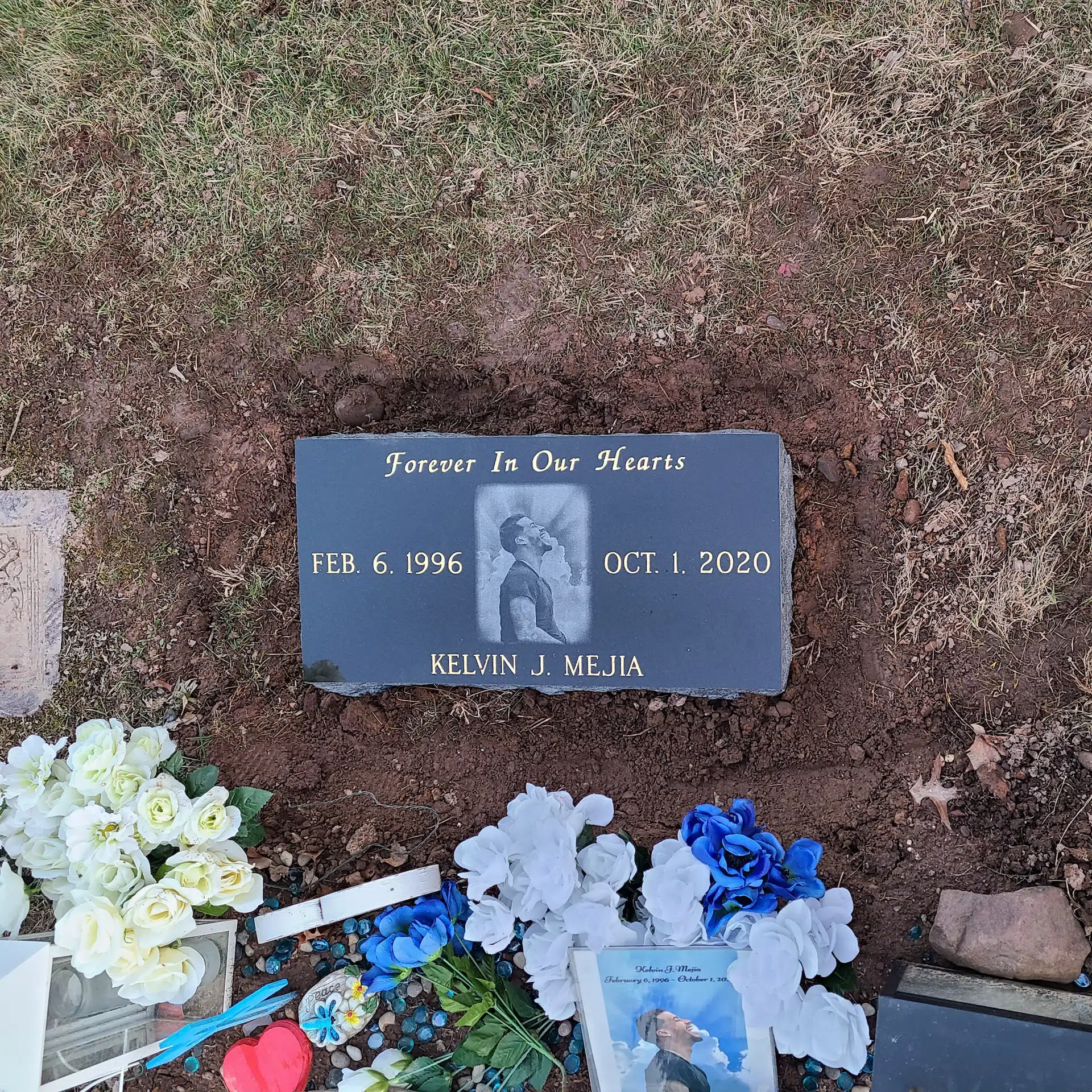 Granite Grave Marker hand-carved by Couple Marker Shop in NJ — image 4